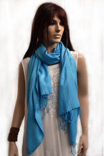 Pashmina met zijde sjaal of stola, lichtblauw, effen