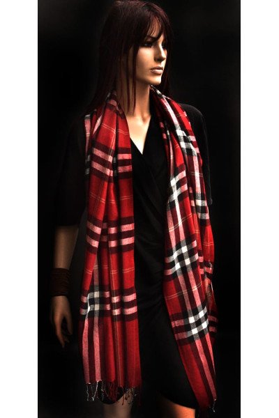 Wollen sjaal, rood, zwart en offwhite, ruiten