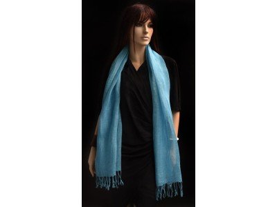 Gedempt blauwe linnen sjaal met franjes