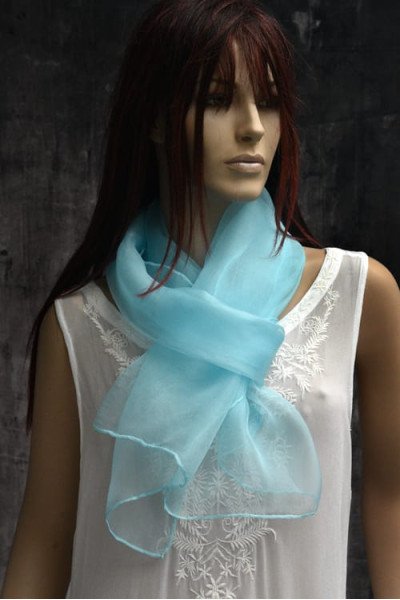 Elegante organza zijden sjaal, waterspout, pastel turqouise