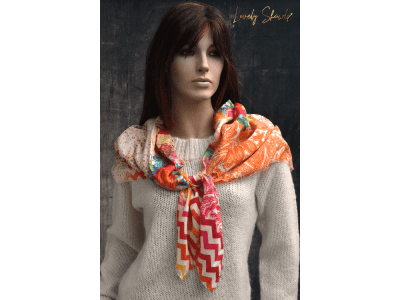 Vierkant zijden sjaaltje met warme lentekleuren