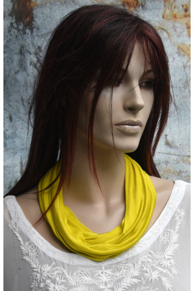 Handpainted rond jersey zijden sjaaltje, groengeel